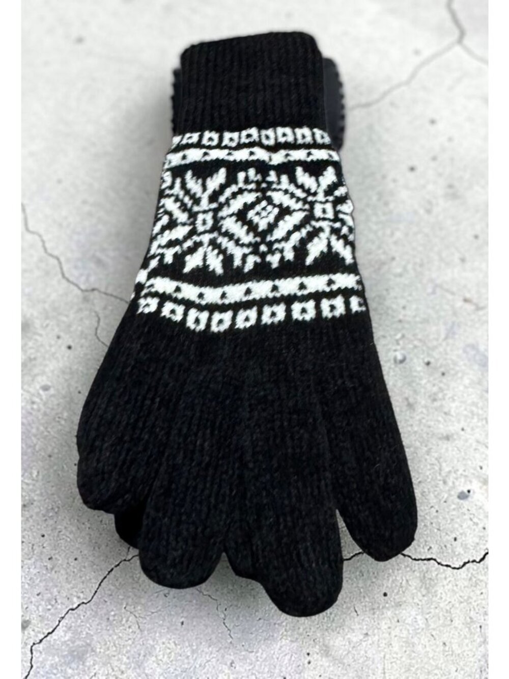 Isotoner Womens Knit Gloves Snowflake Pattern One Size Winter Casual - Picture 3 of 5